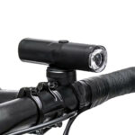 چراغ APEX M03 روی فرمان