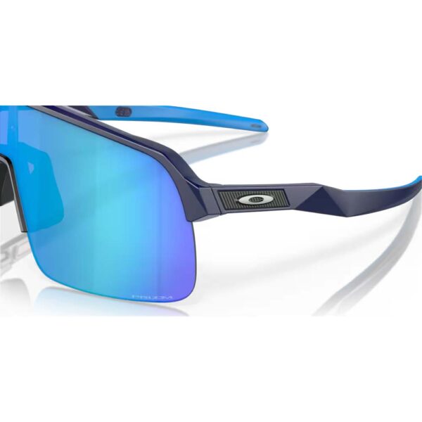 عینک Oakley Sutro Lite